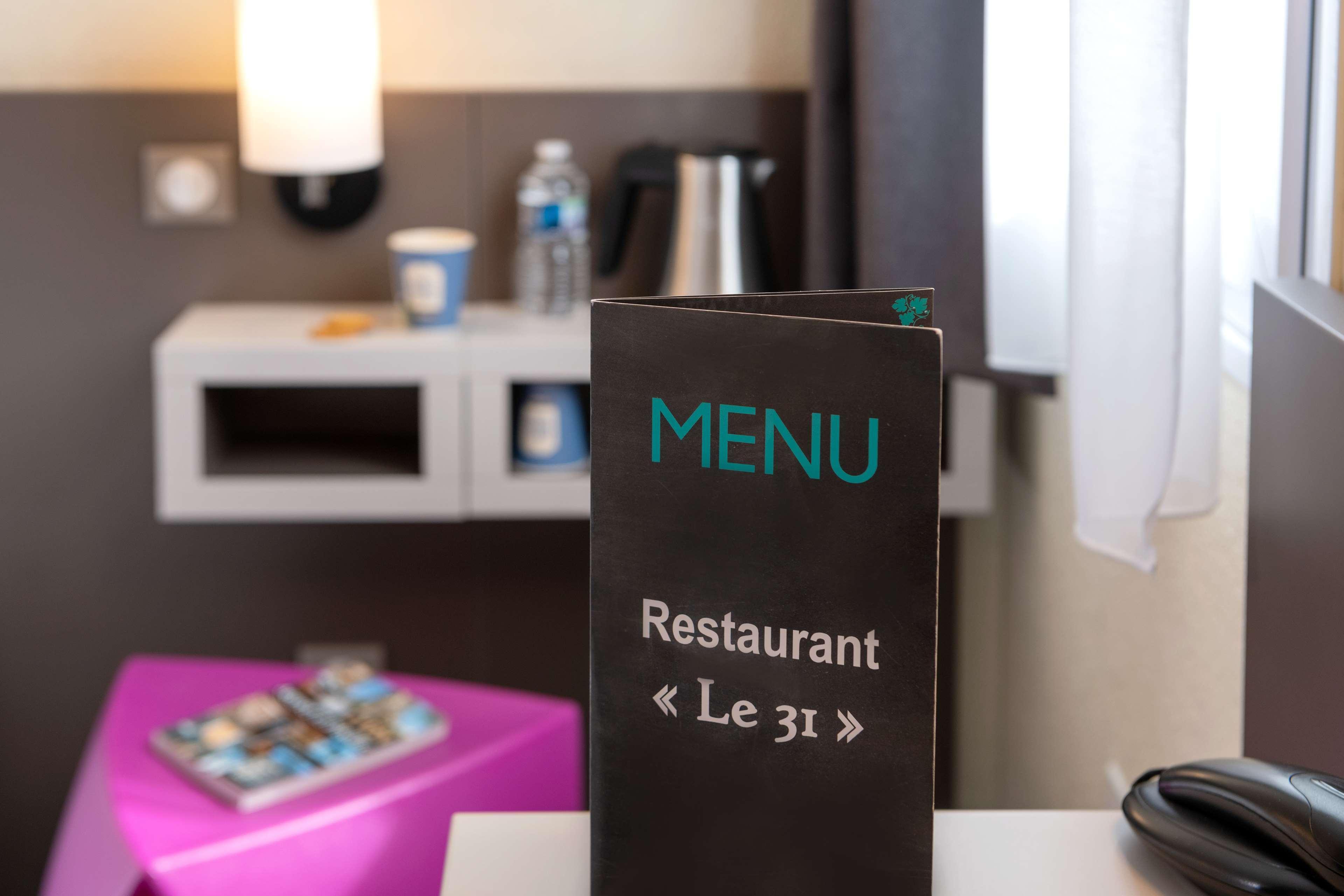 Kyriad Hotel Lyon Givors Buitenkant foto
